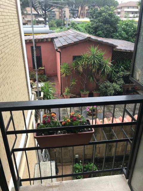 Апартаменты Eva'S House Roma Экстерьер фото